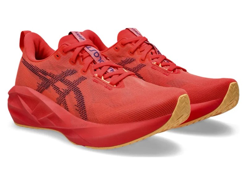 ASICS Novablast 5